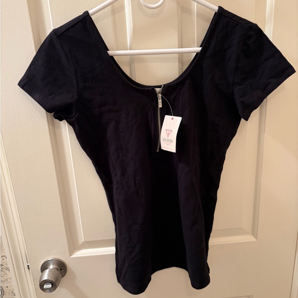 GUESS Black Short Sleeve Scoop Neck Top with Front Zip